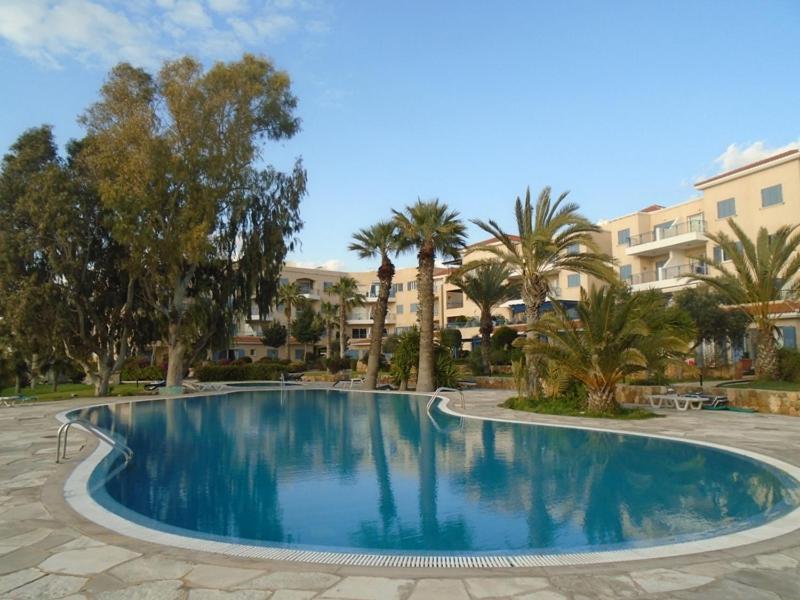 King'S Palace - Spacious 2 Bed, 2 Bath With Sea And Pool Views Paphos Eksteriør bilde
