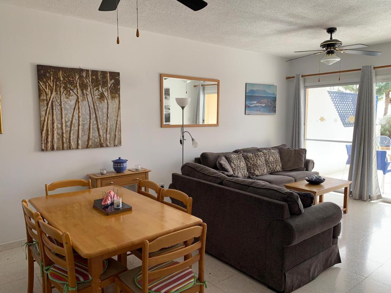 King'S Palace - Spacious 2 Bed, 2 Bath With Sea And Pool Views Paphos Eksteriør bilde