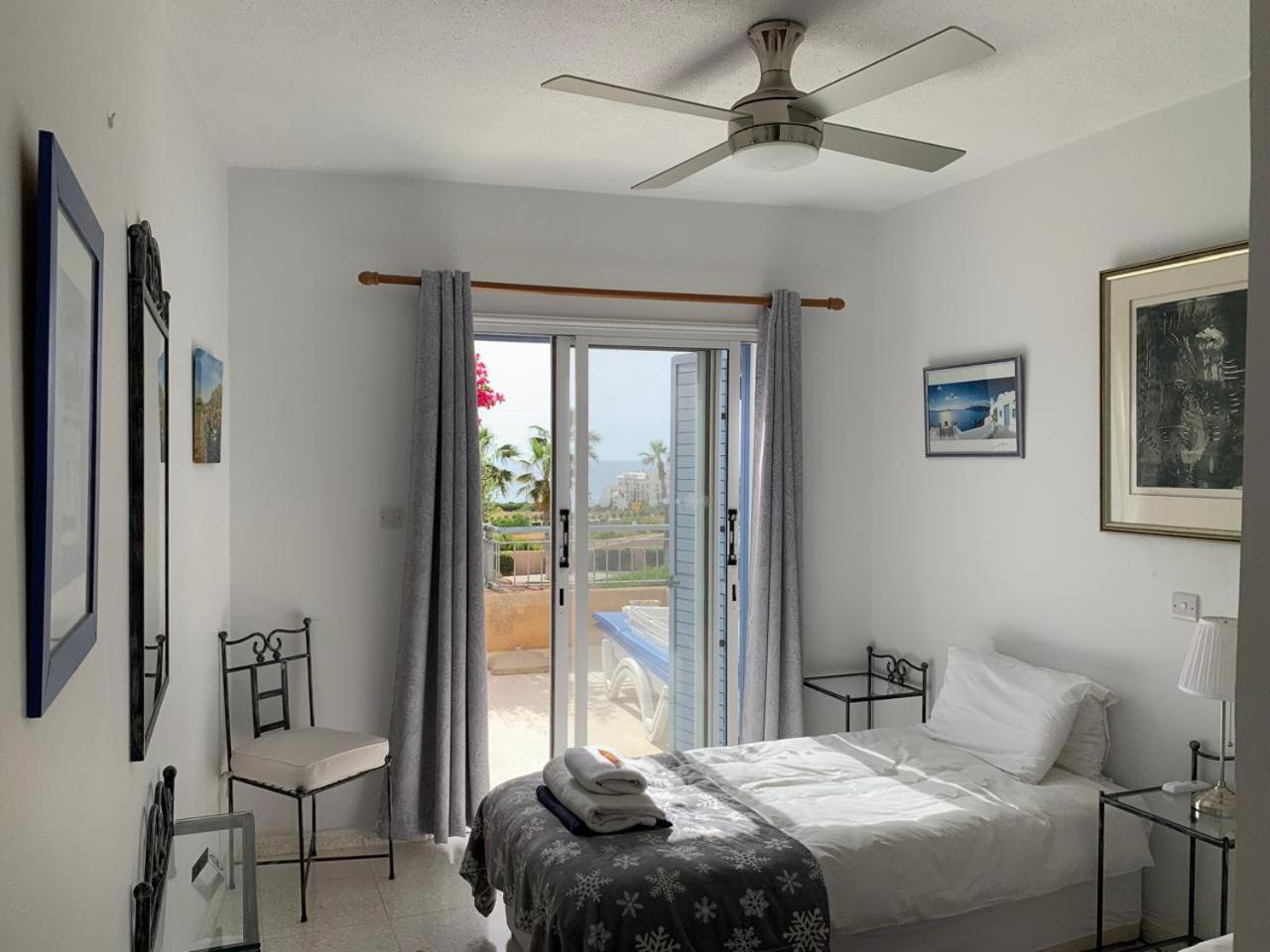 King'S Palace - Spacious 2 Bed, 2 Bath With Sea And Pool Views Paphos Eksteriør bilde