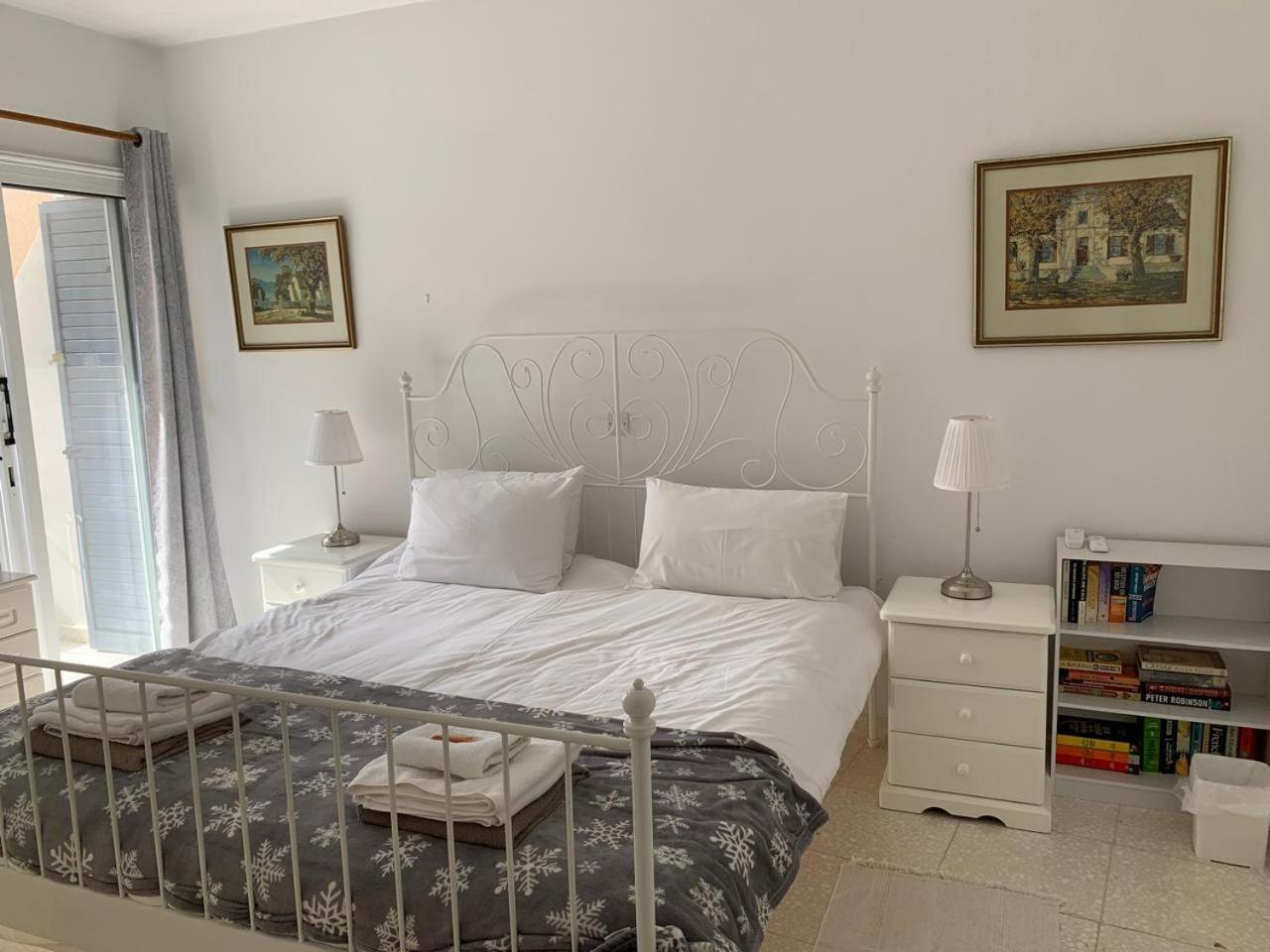 King'S Palace - Spacious 2 Bed, 2 Bath With Sea And Pool Views Paphos Eksteriør bilde
